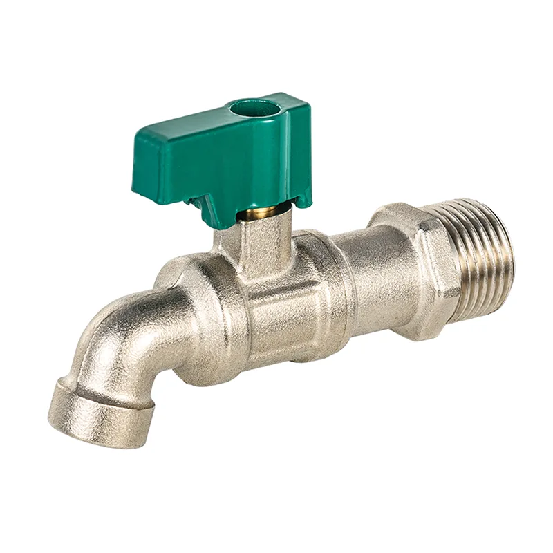 Snabbkopplad kort kran i mässing MDHC8011